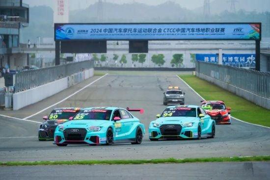 不惧风雨迎战强敌 中山SRC赛车队顺利完成CTCC首秀