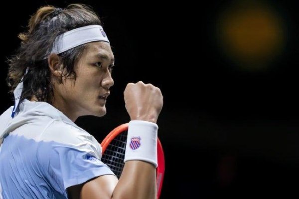 多哈站-张之臻仅丢2局横扫Top30 完胜穆塞蒂晋级下一轮
