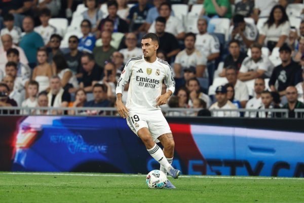 塞巴略斯批评西甲海外赛：很明显，这破坏了职业联赛  的完整性