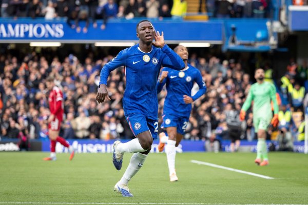 英媒: 凯塞多不想离开切尔西, 切尔西也不会接受任何报价