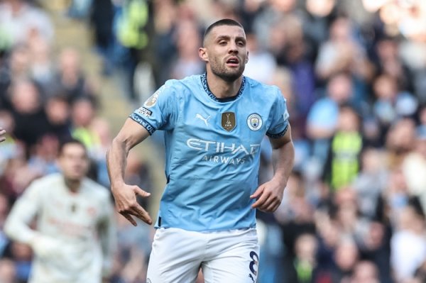 曼晚：罗德里和尼科-冈萨雷斯周末出战成疑，科瓦契奇可能杆位