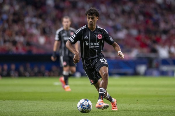 德天空记者：法兰克福给22岁左后场球员布朗估价6000万欧