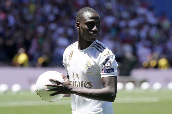 TA：费兰-门迪本周将参加皇马部分练习  ，但距离复出仍需几