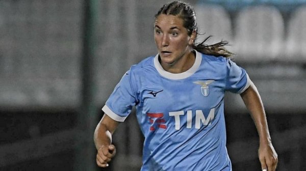 拉齐奥称女古代足球    员擅自离队，经纪人：她从今年7月一