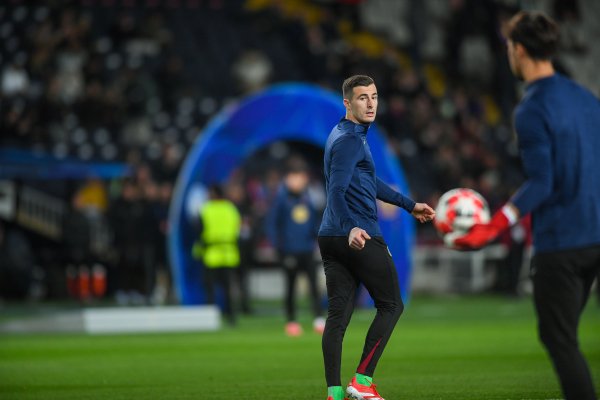 佩尼亚谈战旧主：巴萨是最强球队之一，竞技状态  满血的亚马尔