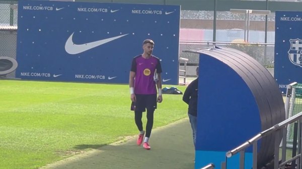 记者：霍安-加西亚重返练习  场，他的复健  已经进入最后阶