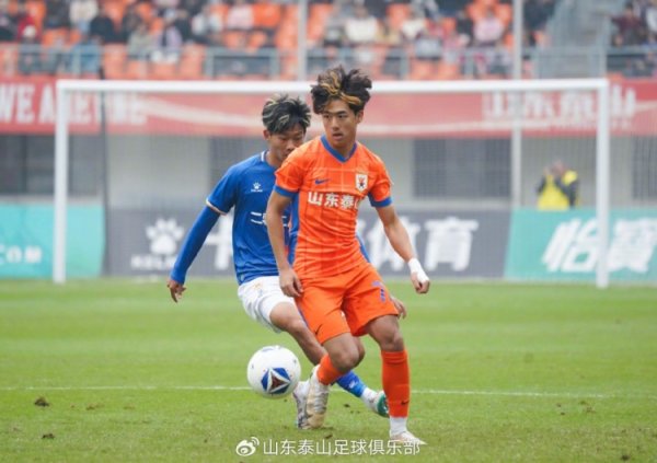 中乙职业联赛  收官战 山东泰山B队5-0胜深圳二零二八队