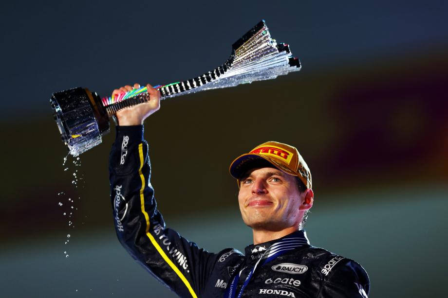 [图]一级方程式拉斯维加斯大奖赛：维斯塔潘夺魁  f1免费观看直播网站